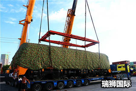 中鐵聯(lián)合國(guó)際集裝箱有限公司（簡(jiǎn)稱“ 中鐵聯(lián)集公司”）成立于2007 年3 月，是中國(guó)鐵路首家對(duì)外招商引資的中外合資企業(yè)